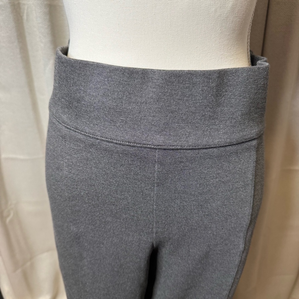 Old Navy Gray Leggings Size XL Built in Sculpt Panel - Picture 2 of 8